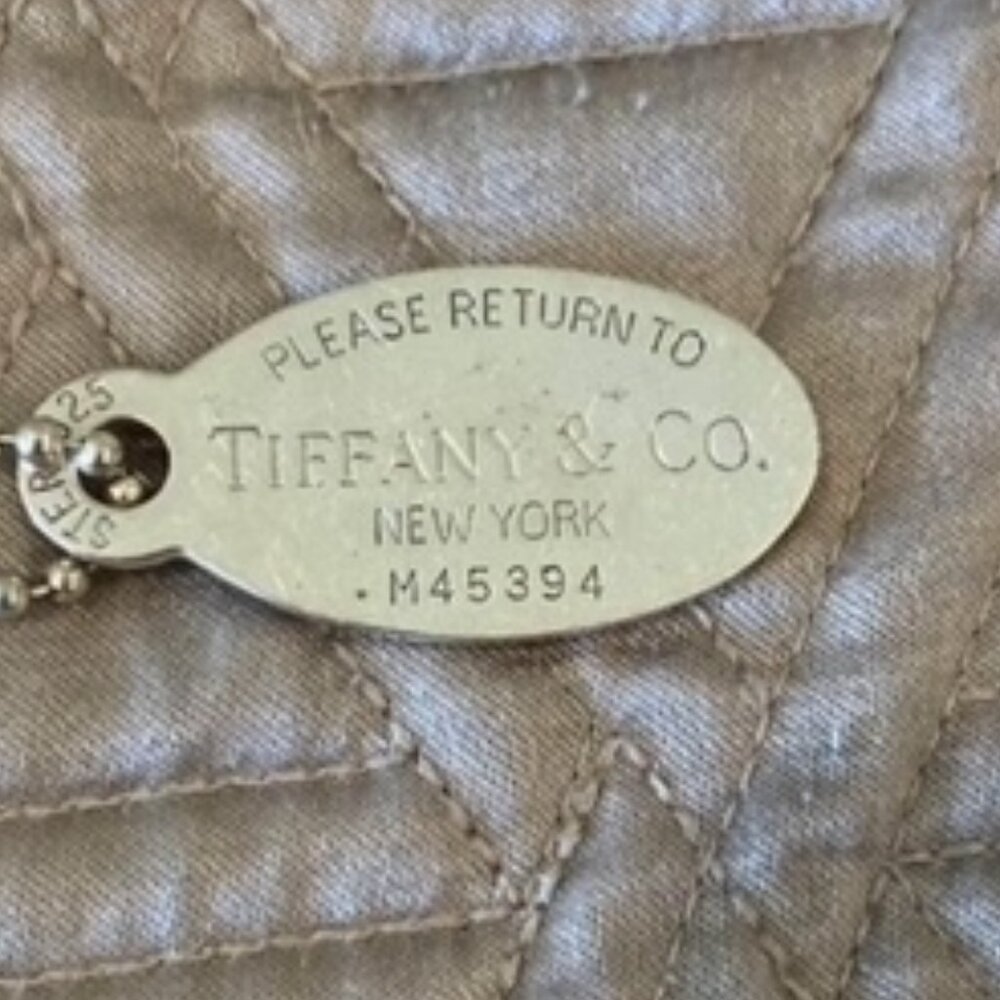 Tiffany & Co. Return To Tiffany Oval Tag Pendant Necklace Ball Chain Silver 925